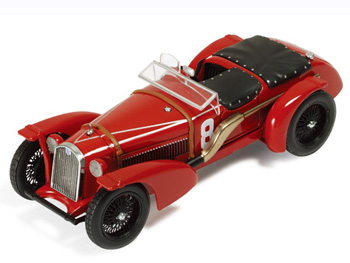 IXO LM 1932 Alfa Romeo 8C #8 Winner Le Mans 1932