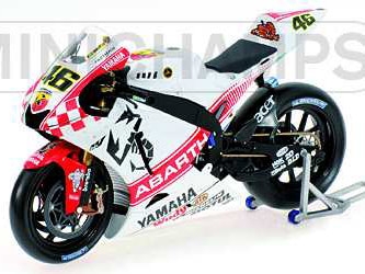 Minichamps 073196 Yamaha YZR-M1 #46 Philip Island 2007