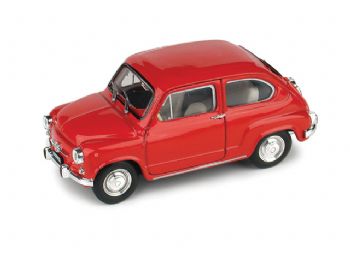 Brumm R349 Fiat 600 D 1965 