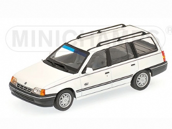 Minichamps  045911 Opel Kadett E Caravan 1989