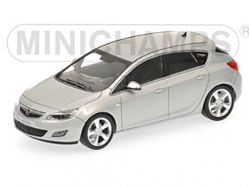 Minichamps 049000 Opel Astra 2010