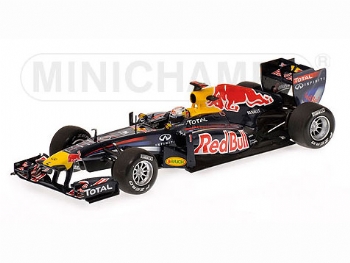 Minichamps  110101 Red Bull RB7 F.1 Renault Winner Malaysia GP 2011