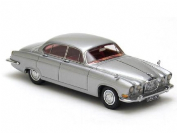 Neo 43906 Jaguar Mk 10 1961