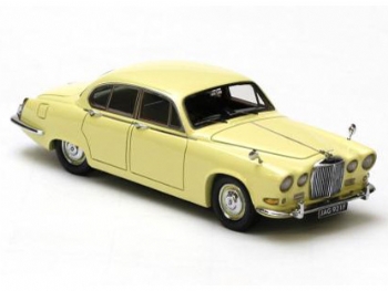 Neo 43921 Jaguar 420 1961