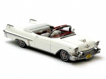 Neo 44075 Cadillac Serie 62 Covertible 1957