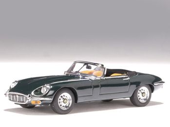 Auto Art 53772 Jaguar E Type Roadster Serie 3 V12 