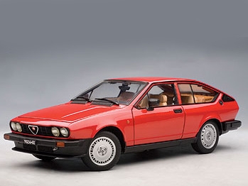 Auto Art 70146 Alfa Romeo Alfetta GTV 2.0 1980