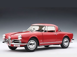 Auto Art 70157 Alfa Romeo Giulietta 1300 Spider/Hard Top 