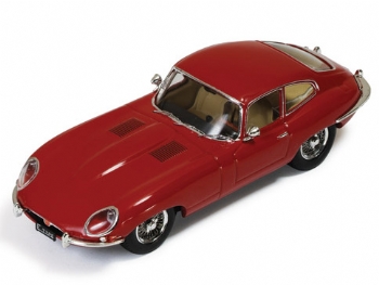 IXO CLC 250 Jaguar E Type 1961