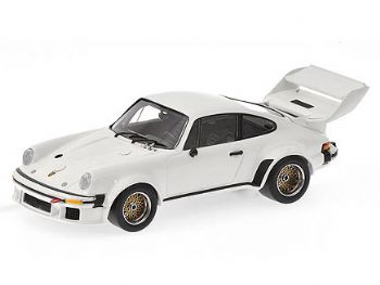 Kyosho KY 3174WO Porsche 934/5 Big Wing