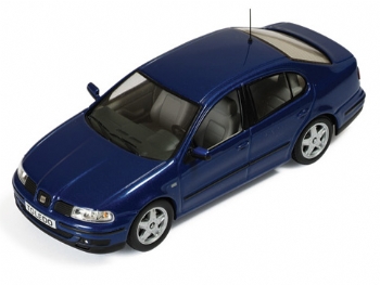 IXO MOC 113 Seat Toledo II Serie 1999