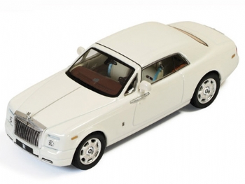 IXO MOC 130P Rolls Royce Phantom Coup 2008