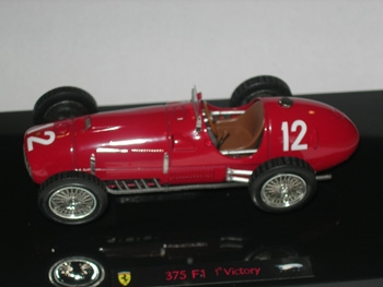 Mattel N5600 Ferrari 375 F.1 Winner British GP 1951