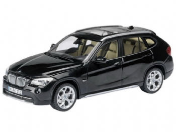 Schuco 07196 BMW X1