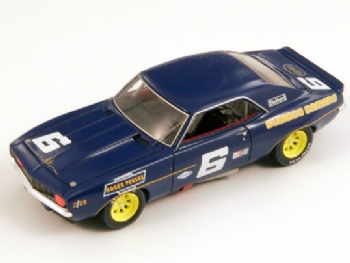 Spark Models S2602 Chevrolet Camaro Z28 #6 Winner Trans-Am 1969