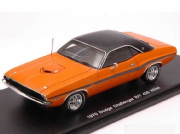 Spark Models S3613 Dodge Challenger 426 HEMI 1970