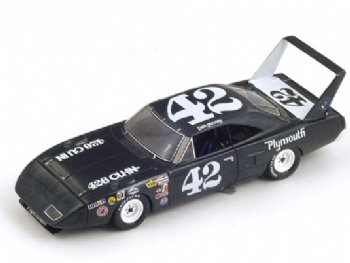 Spark Models S3596 Plymouth Superbird #40 Riverside 1970