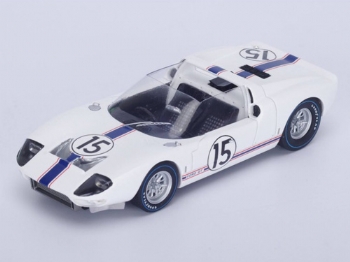 Spark Models S4071 FORD GT 40 #15 Le Mans 1965 -