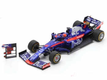 Spark Models S6080 Toro Rosso STR14 F.1 #26 China GP 2019